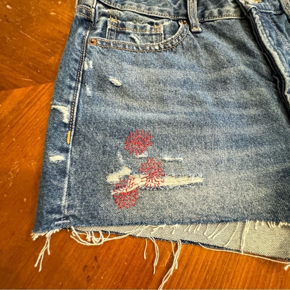 Old Navy OG Short Button Fly Hi Rise Patriotic Embellished Jean Shorts Size 10 - Picture 8 of 16